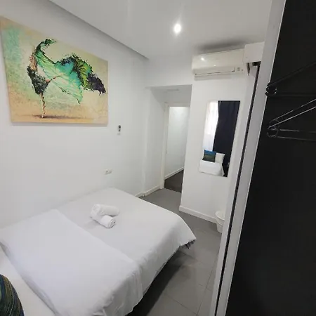 Ayz Frailes - Auto Check-in (adults Only) Πανσιόν 3*