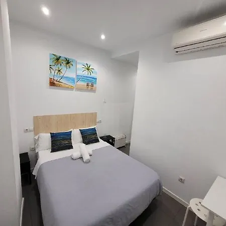 Ayz Frailes - Auto Check-in (adults Only) Πανσιόν