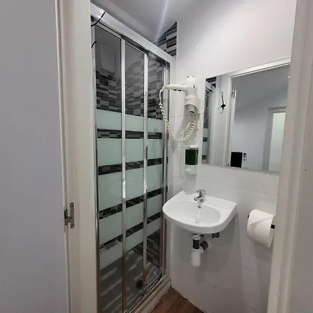 Ayz Frailes - Auto Check-in (adults Only) Μάλαγα