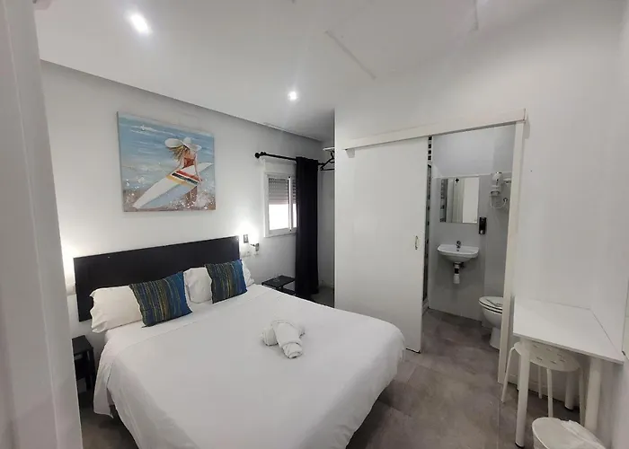 Ayz Frailes - Auto Check-in (adults Only) Hotel *