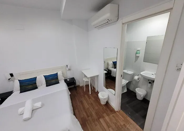Ayz Frailes - Auto Check-in (adults Only) * Málaga