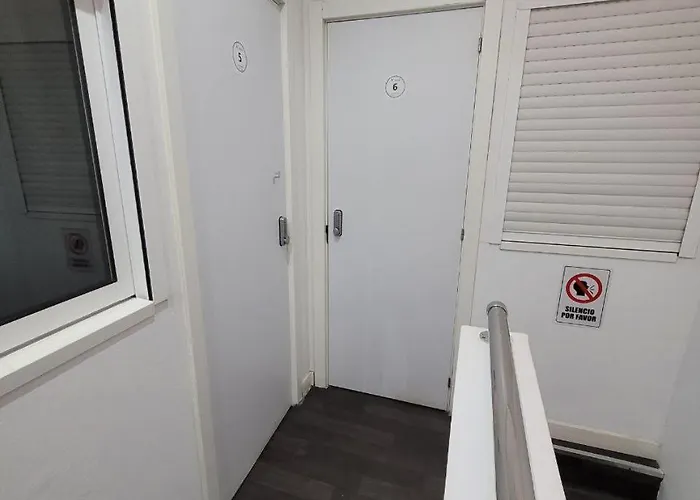 Ayz Frailes - Auto Check-in (adults Only) Málaga